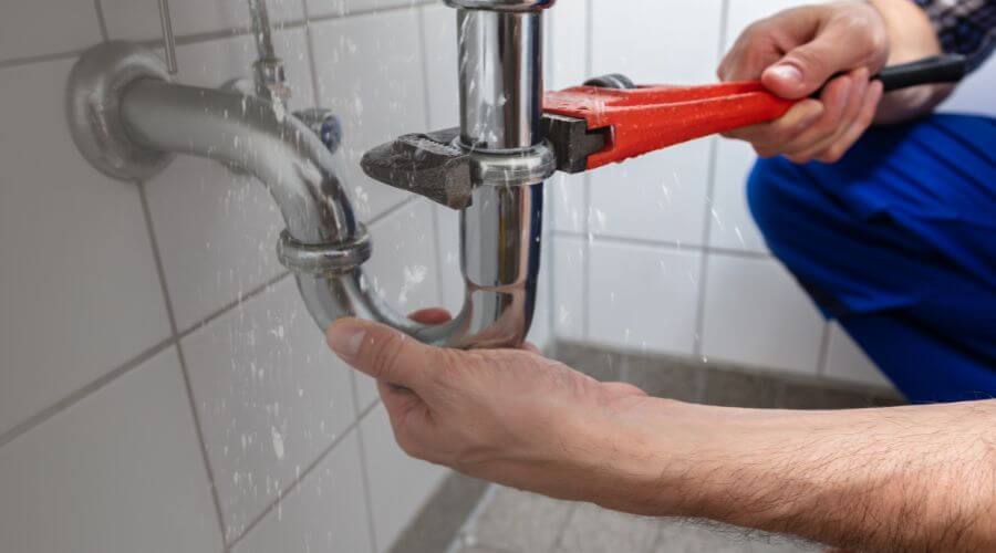Expert burst pipe repair services in Helenville, WI